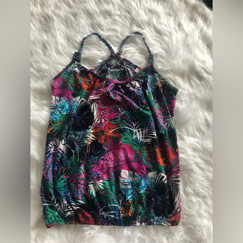 Floral tank